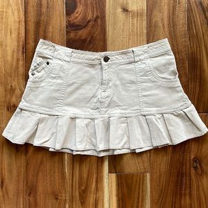 O’ Neil mini corduroy, pleated Mini skirt